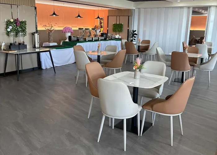 Sy Bay Near Ayala Mall Pitx Dfa T3t2 Okada Msv2106 *